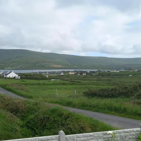 Rustic Kerry Hideaway - Cliffs Coast & Comfort *