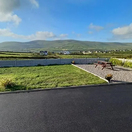 Rustic Kerry Hideaway - Cliffs Coast & Comfort Valentia Island